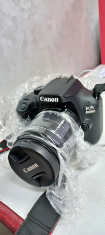 canon-4000d-video-professionel-presque-neuf-big-0