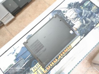 Lenovo Thinkpad T14s Core i5 10TH Gén - 8Go RAM - 512Go SSD 14P -Full HD- Ecran Tactile