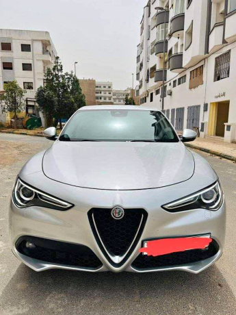 alfa-romeo-stelvio-2019-big-0