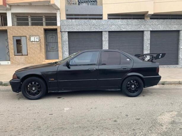 bmw-e36-big-0